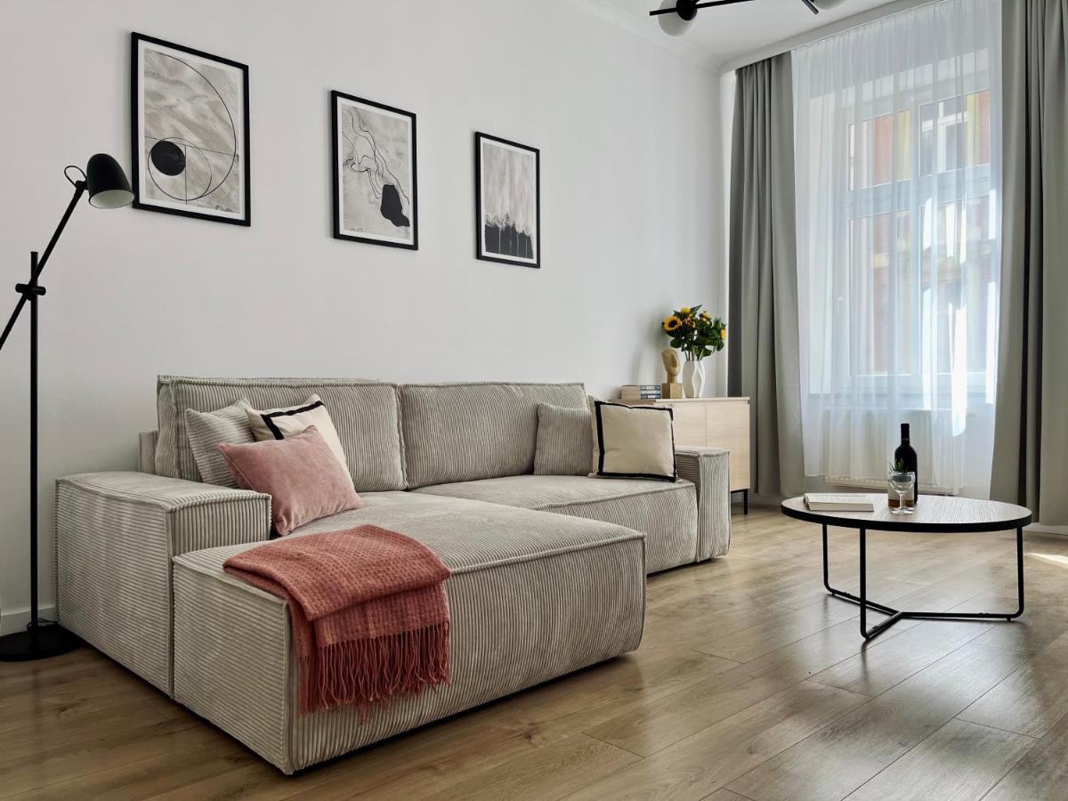 Luna Apartments يلينيا غورا المظهر الخارجي الصورة