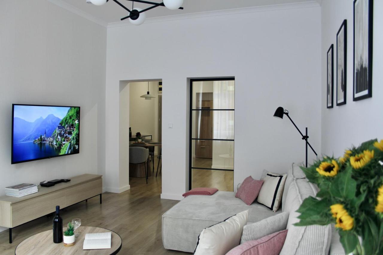 Luna Apartments يلينيا غورا المظهر الخارجي الصورة