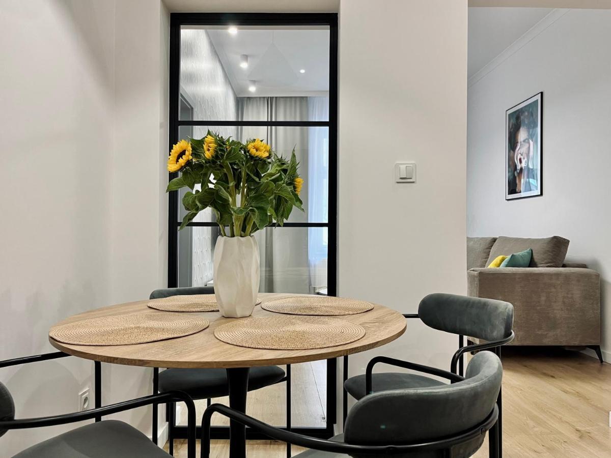 Luna Apartments يلينيا غورا المظهر الخارجي الصورة